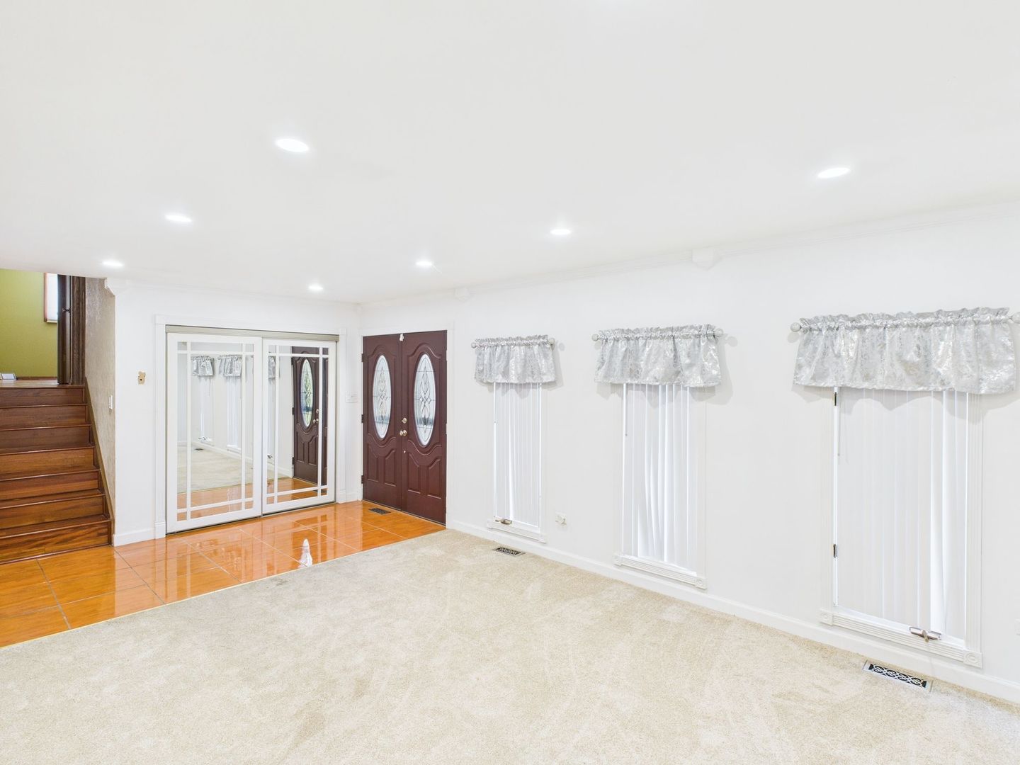 1200 Jacqueline Drive, Crete, IL 60417