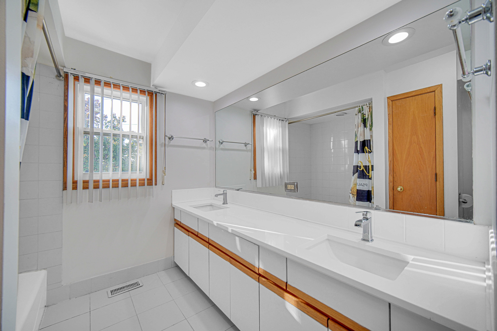 1833 Pheasant Court, Flossmoor, IL 60422