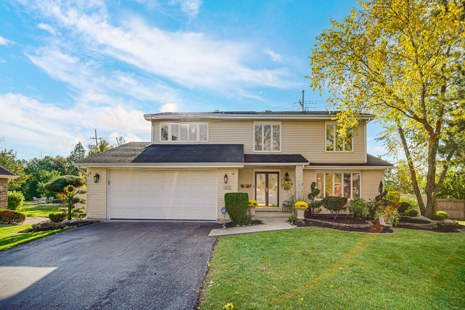 1833 Pheasant Court, Flossmoor, IL 60422