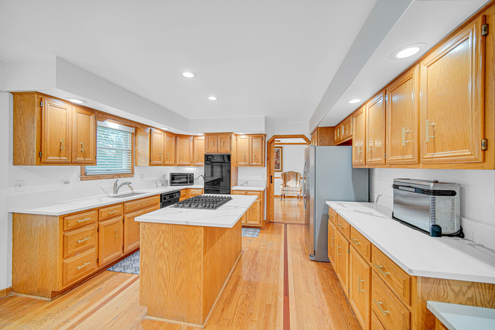 1833 Pheasant Court, Flossmoor, IL 60422