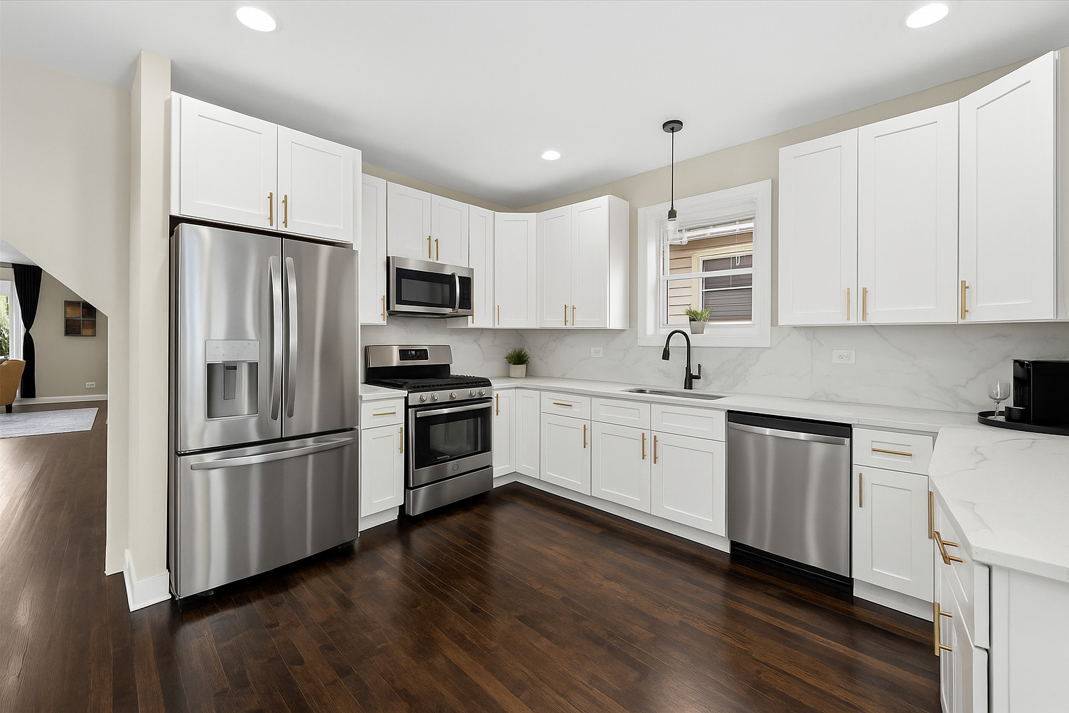 8041 S Blackstone Avenue, Chicago, IL 60619