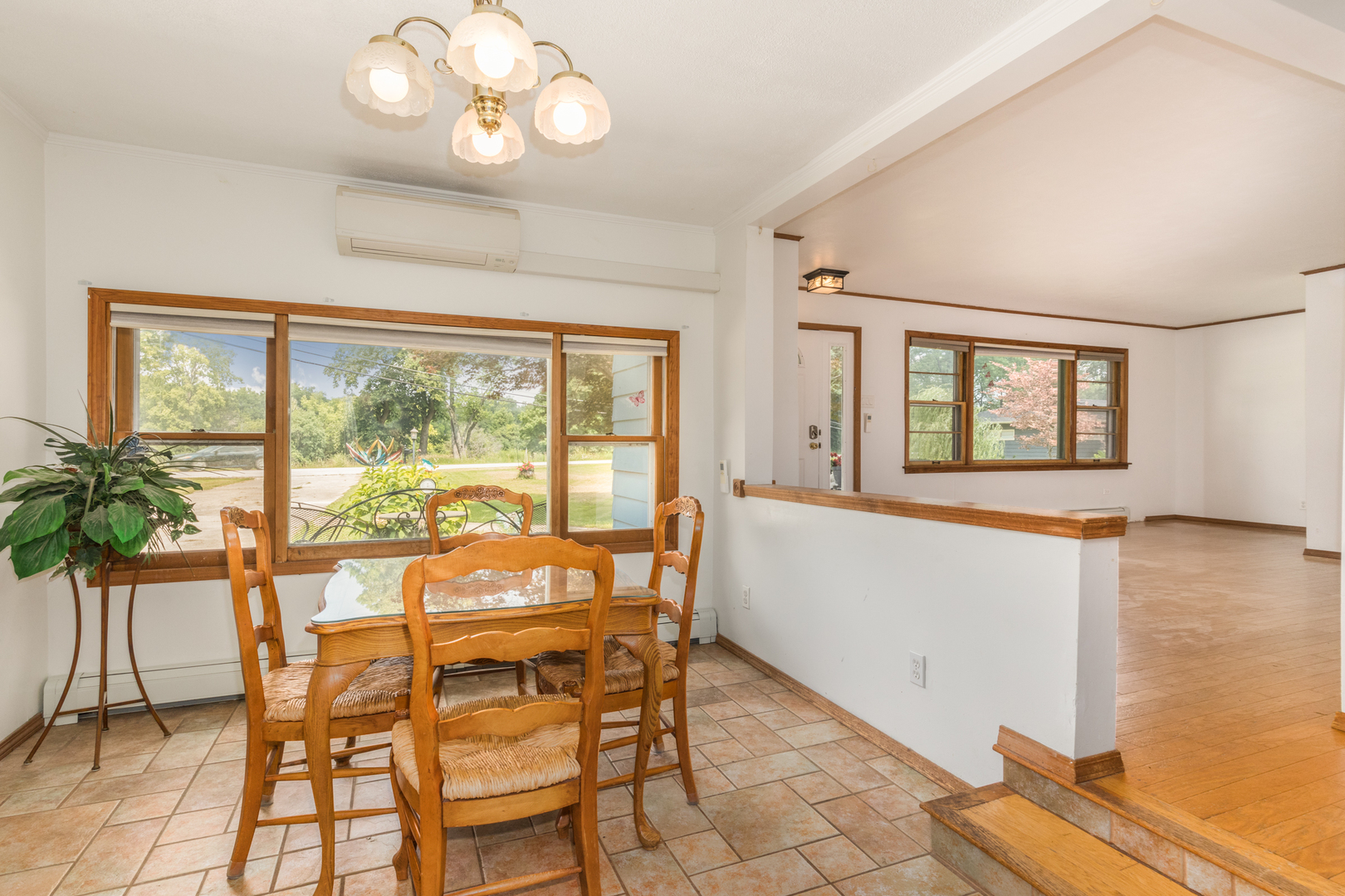 15717 S River Road, Plainfield, IL 60544