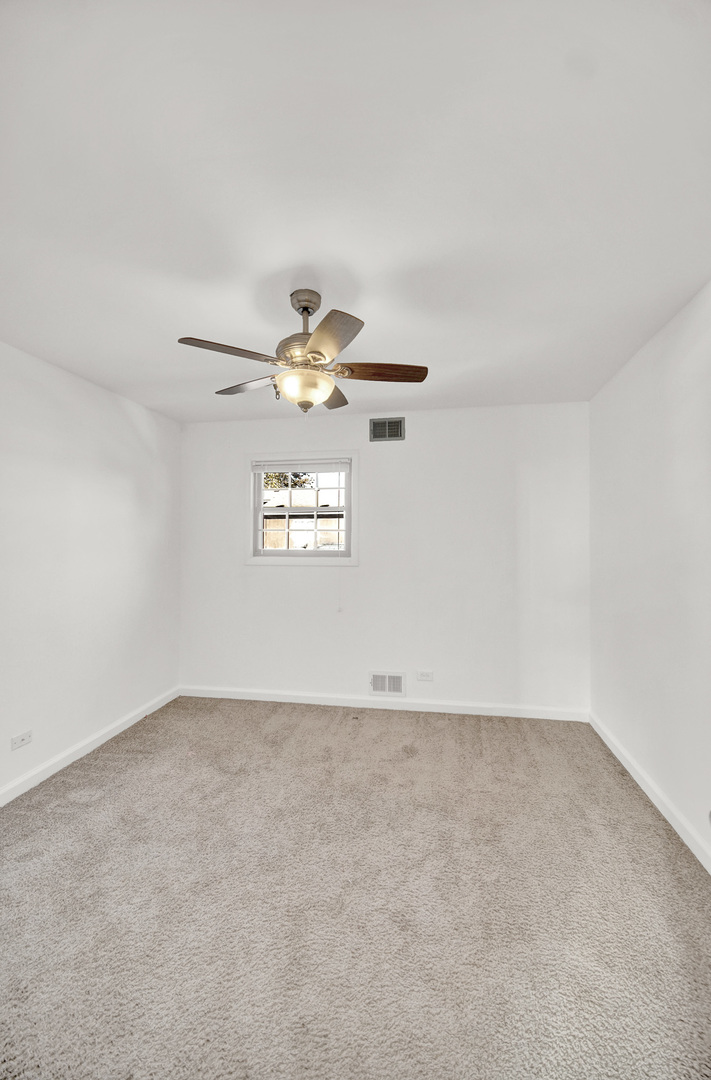 10322 S CENTRAL PARK Avenue, Chicago, IL 60655