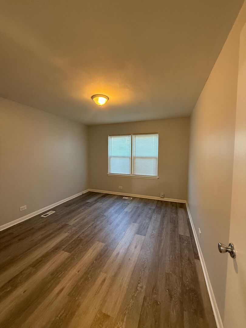 1505 N Maywood Drive #1E, Maywood, IL 60153