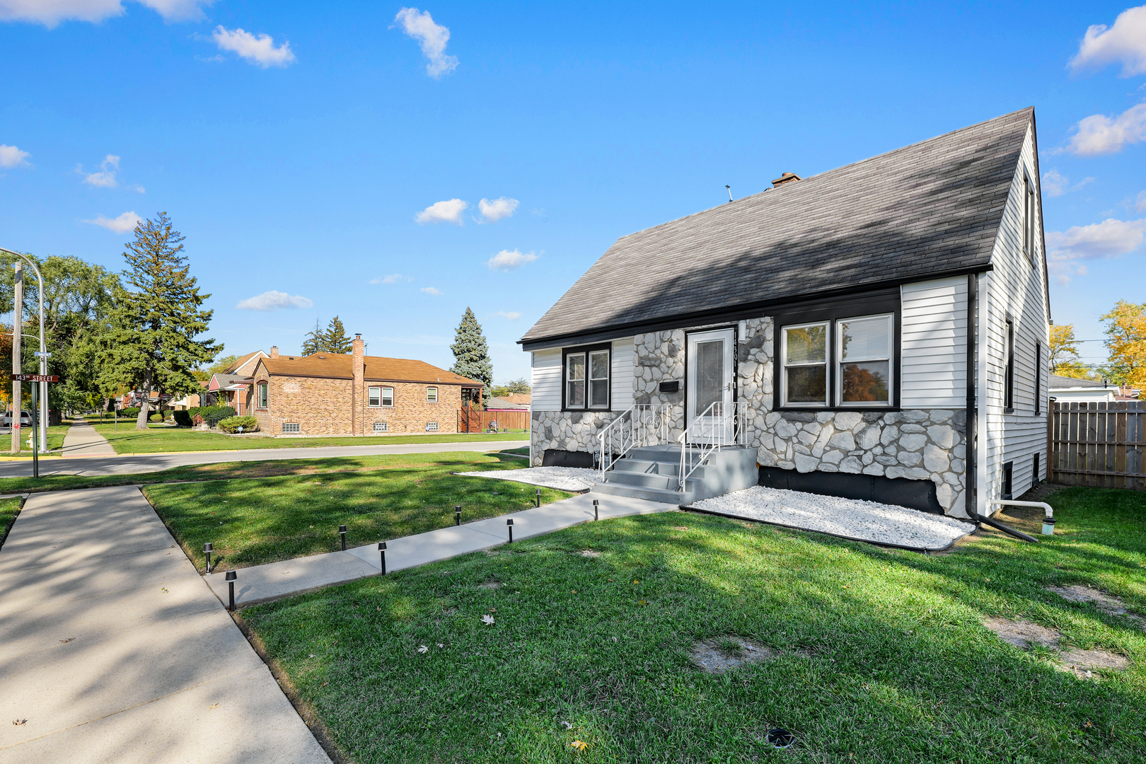 14301 Parnell Avenue, Harvey, IL 60426