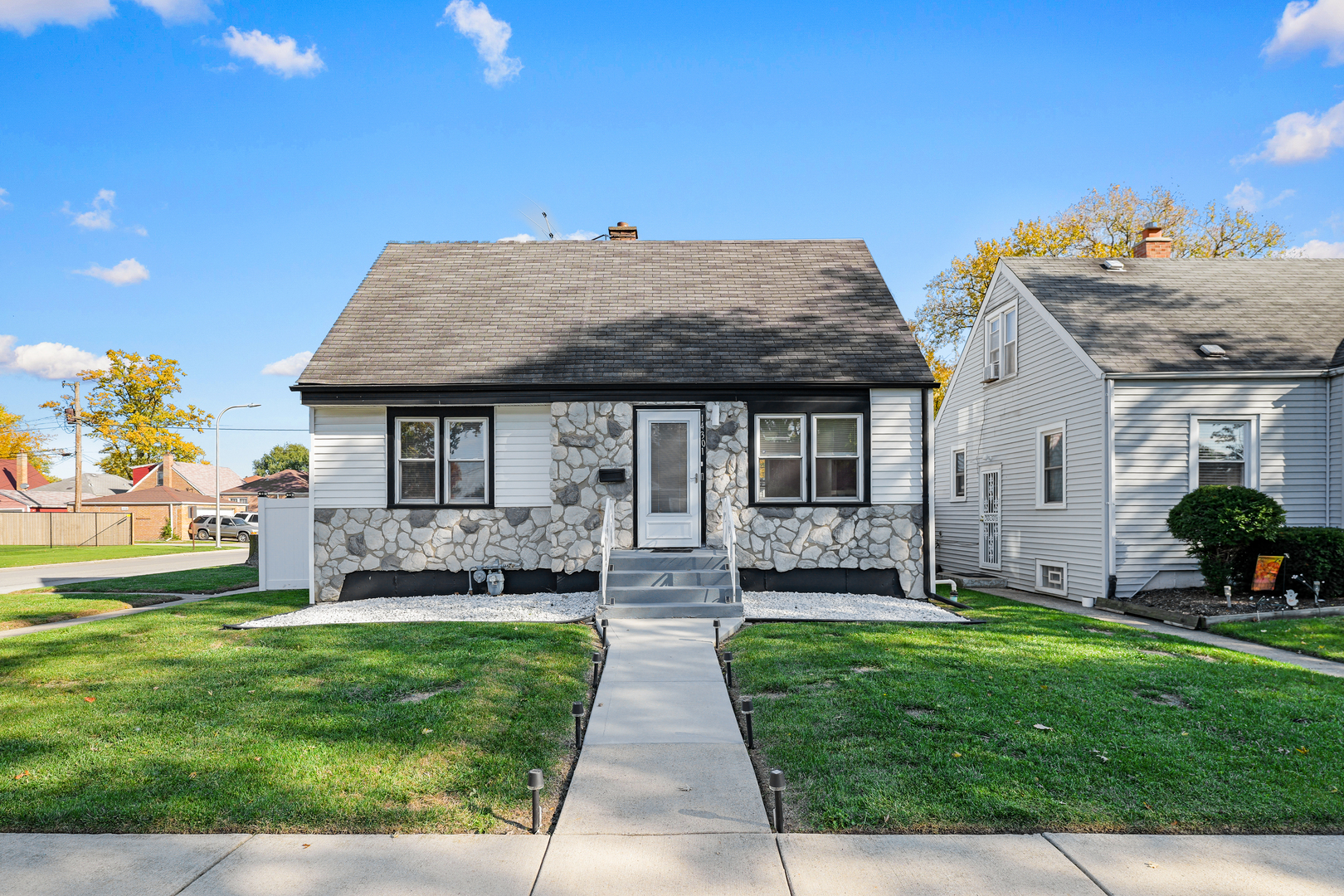 14301 Parnell Avenue, Harvey, IL 60426