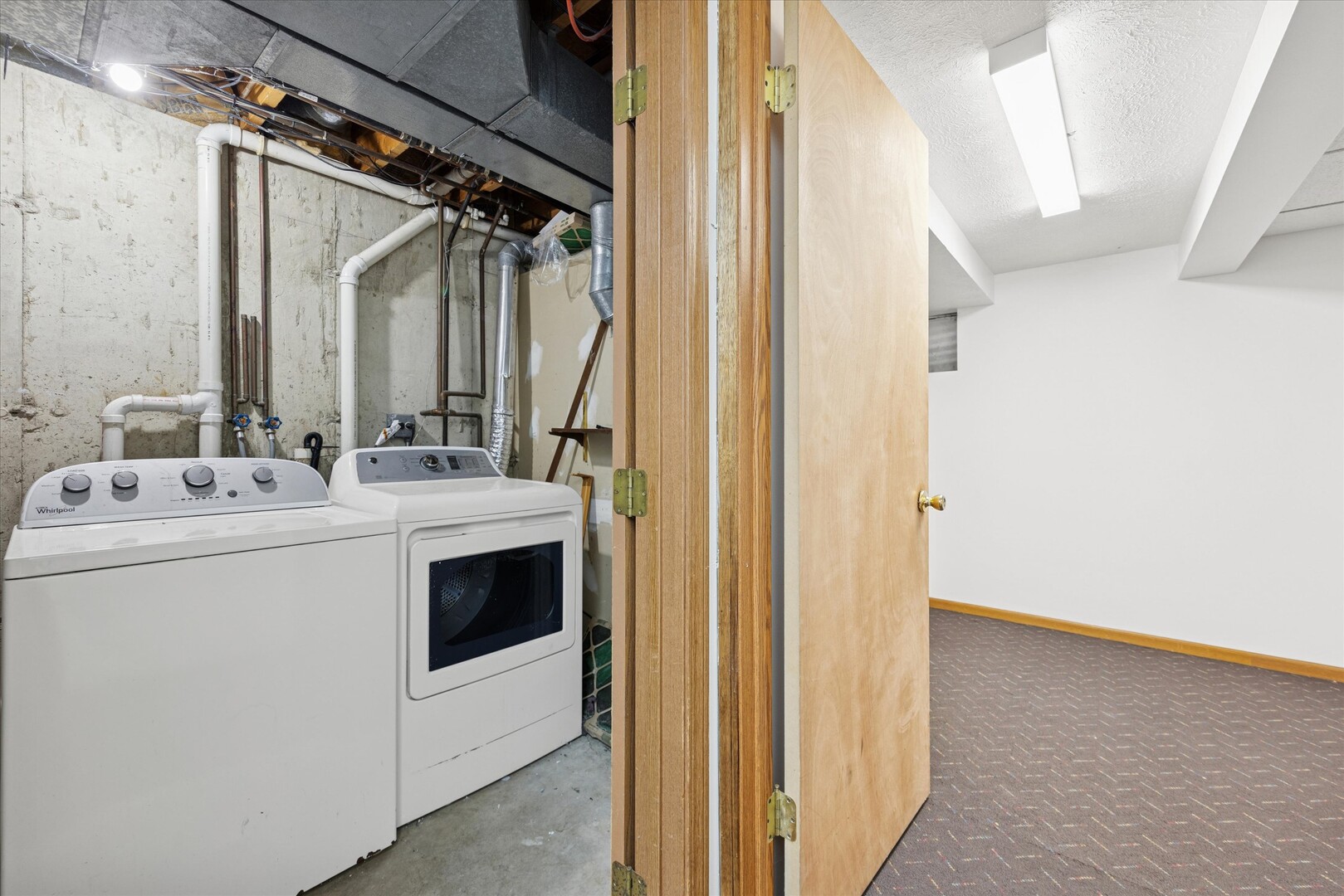 1424 Phoenix Lane, Joliet, IL 60431