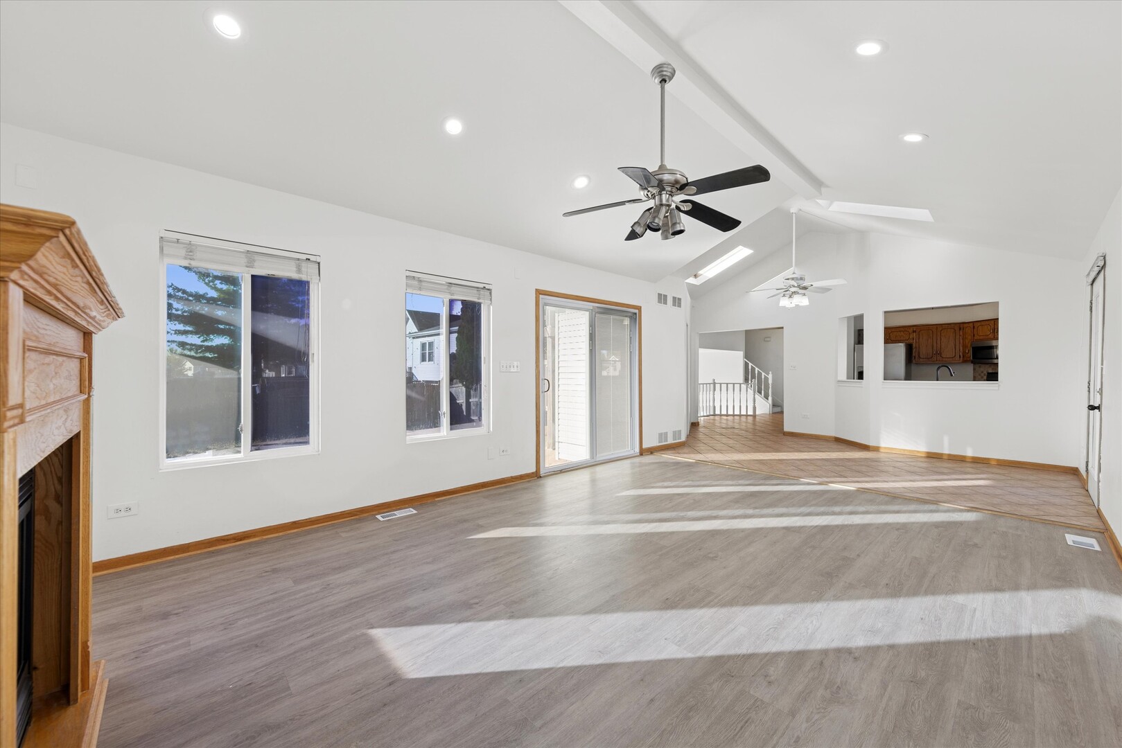 1424 Phoenix Lane, Joliet, IL 60431