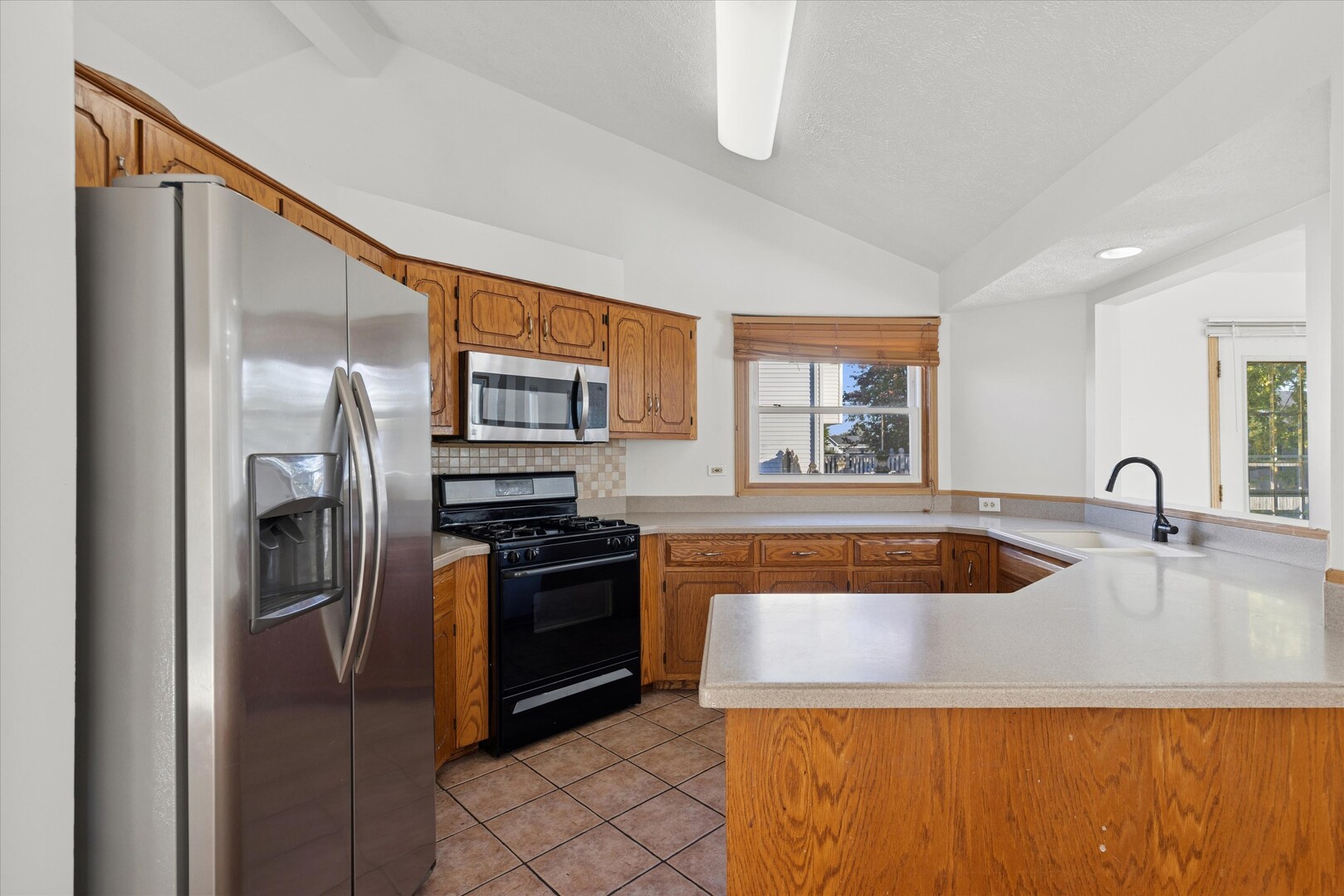 1424 Phoenix Lane, Joliet, IL 60431