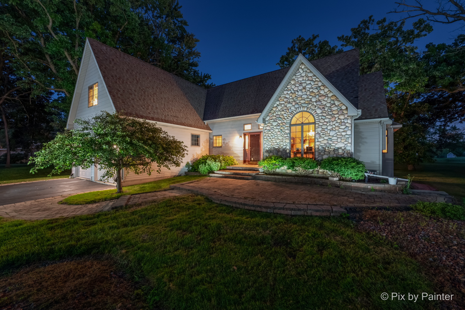 1901 River Terrace Drive, Johnsburg, IL 60051