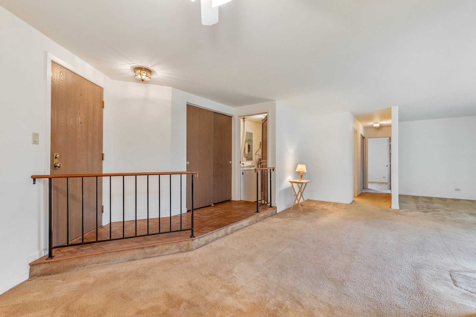 170 Grove Avenue #A, Des Plaines, IL 60016