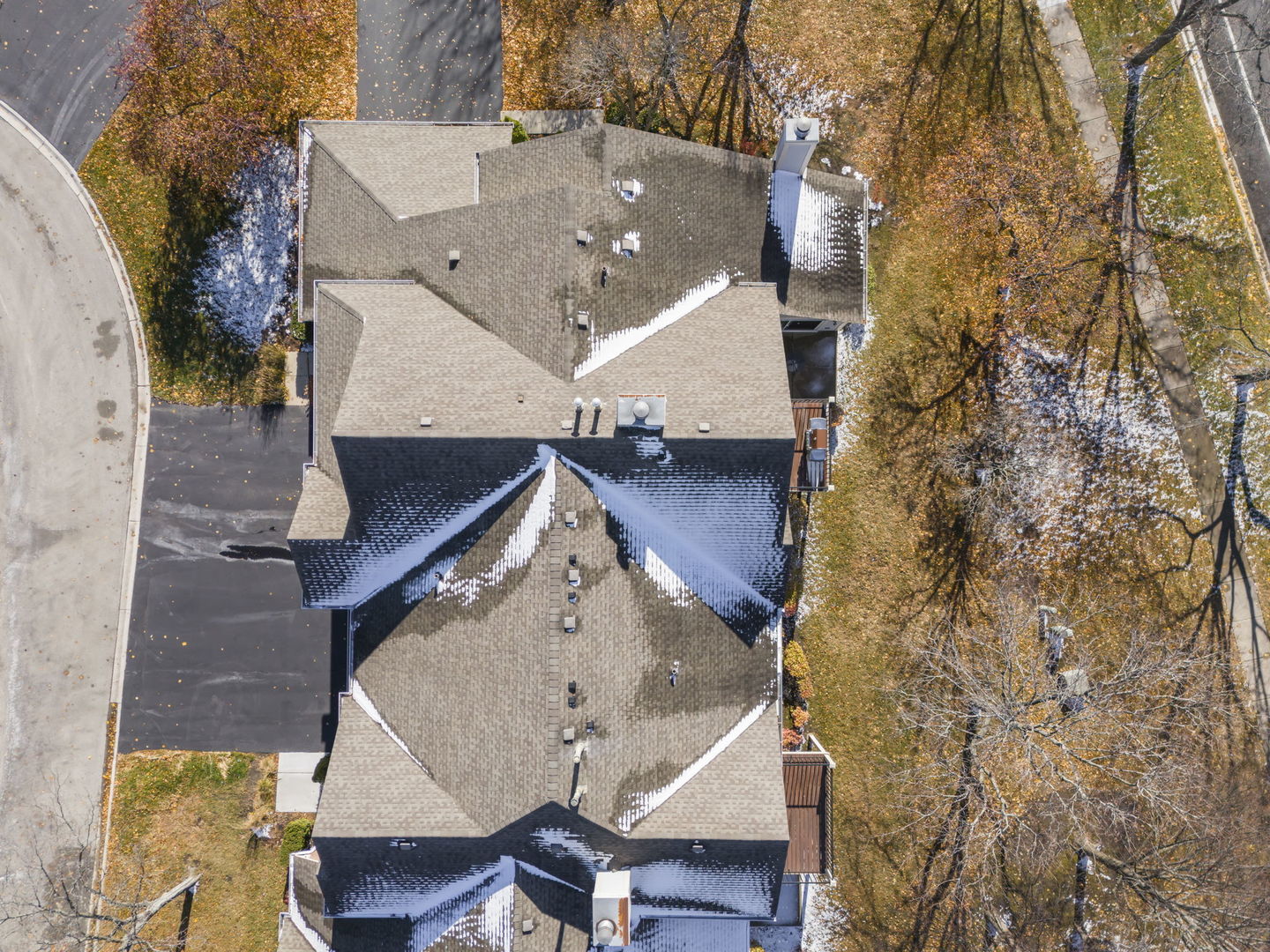 401 Cromwell Circle #2, Bartlett, IL 60103