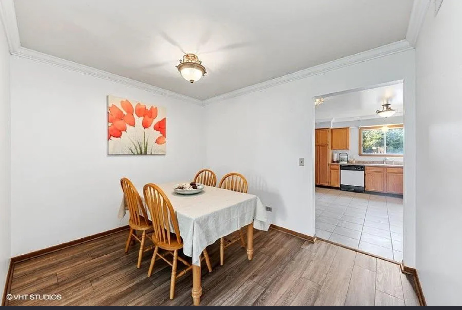 1516 N River West Court #1A, Mount Prospect, IL 60056