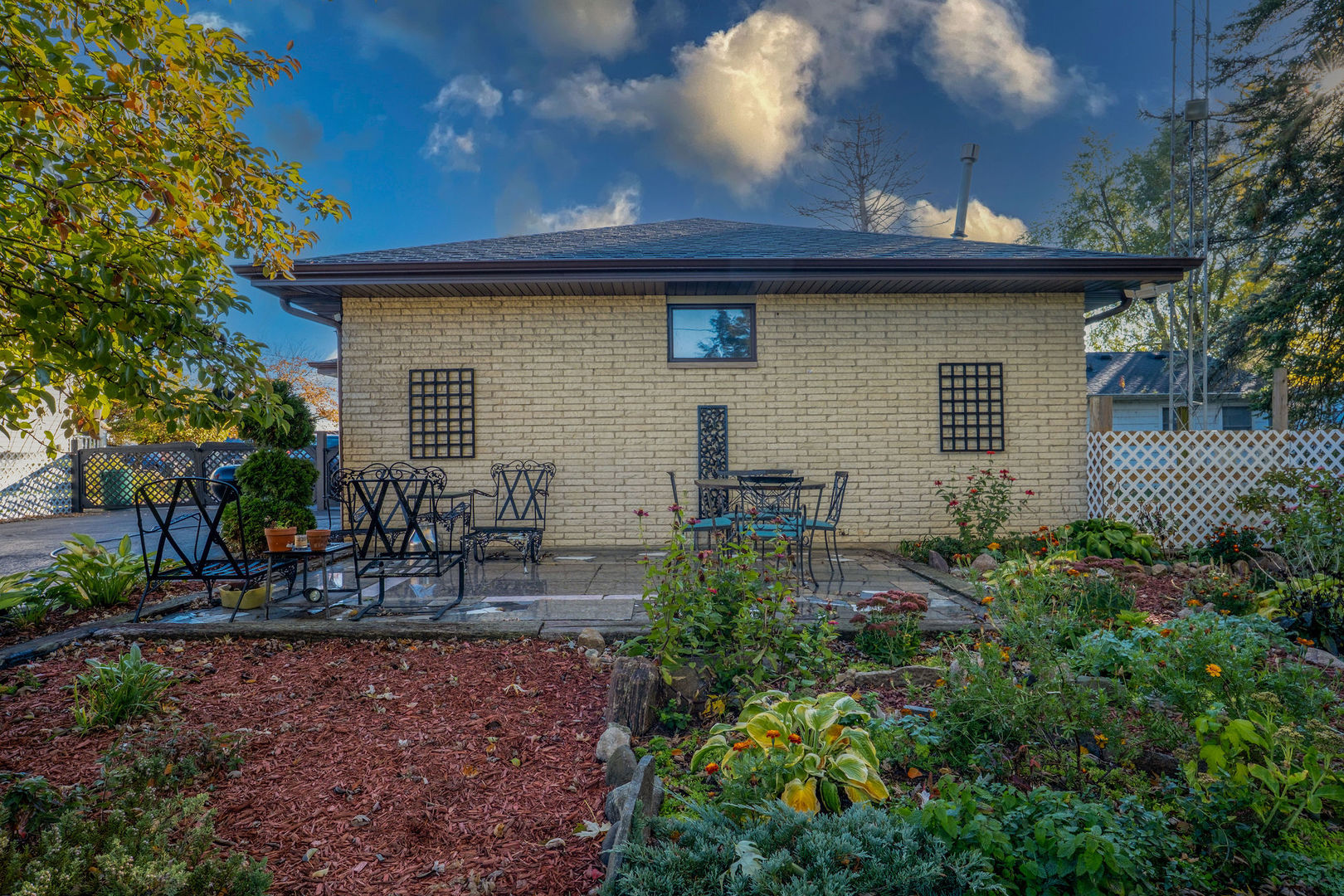 104 Lakewood Drive, Antioch, IL 60002