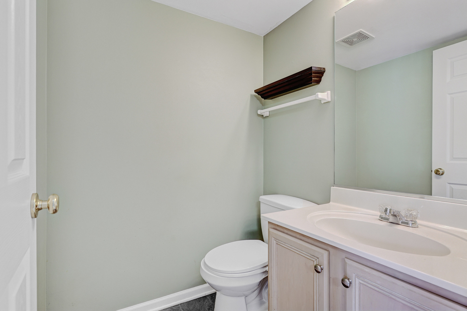 42 Cherbourg Court, Wheeling, IL 60090