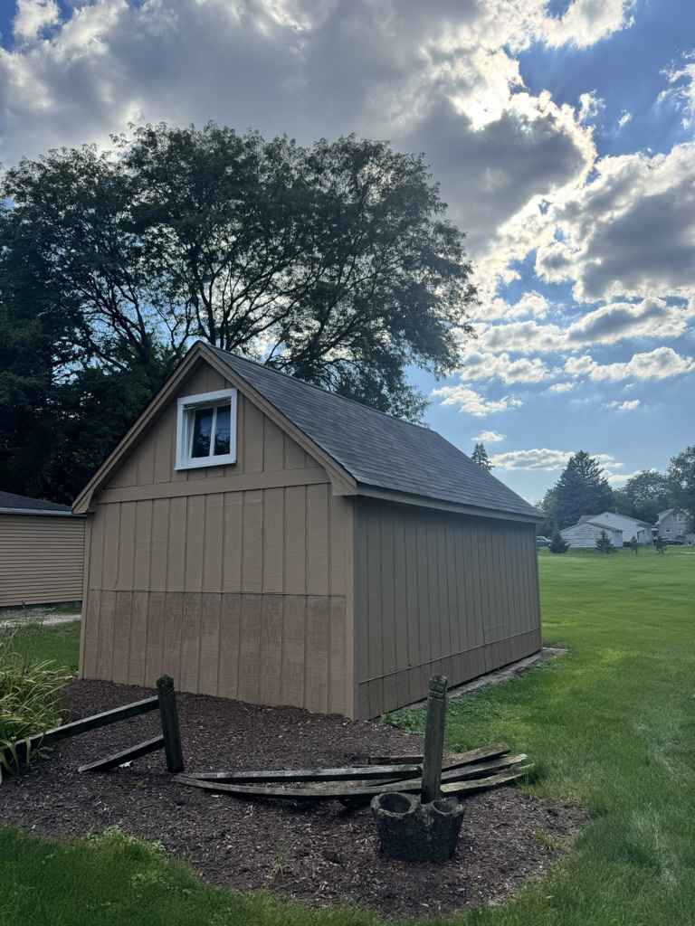 2414 Maple Avenue, Downers Grove, IL 60515