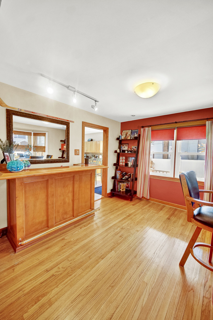 10405 S Christiana Avenue, Chicago, IL 60655