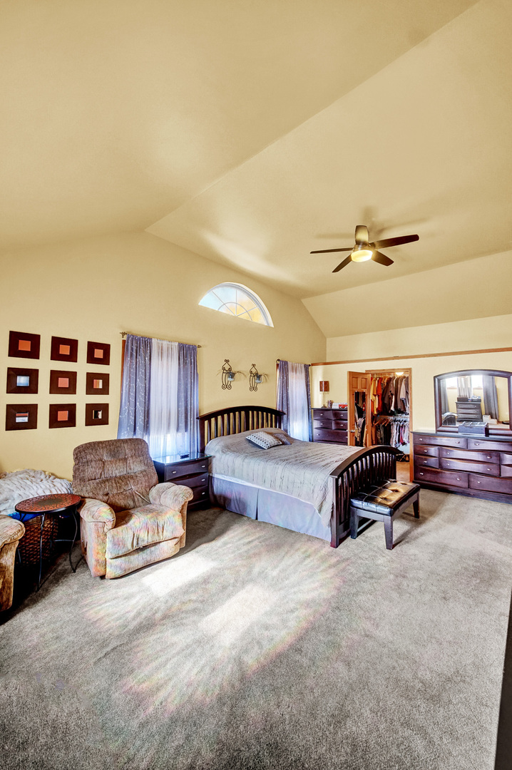 10405 S Christiana Avenue, Chicago, IL 60655