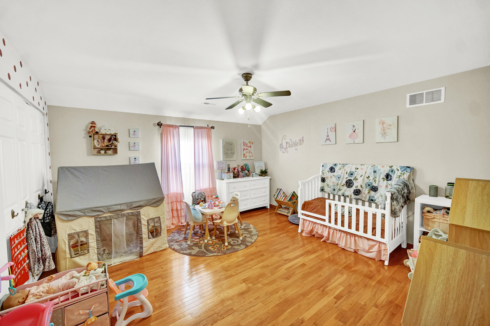 10405 S Christiana Avenue, Chicago, IL 60655