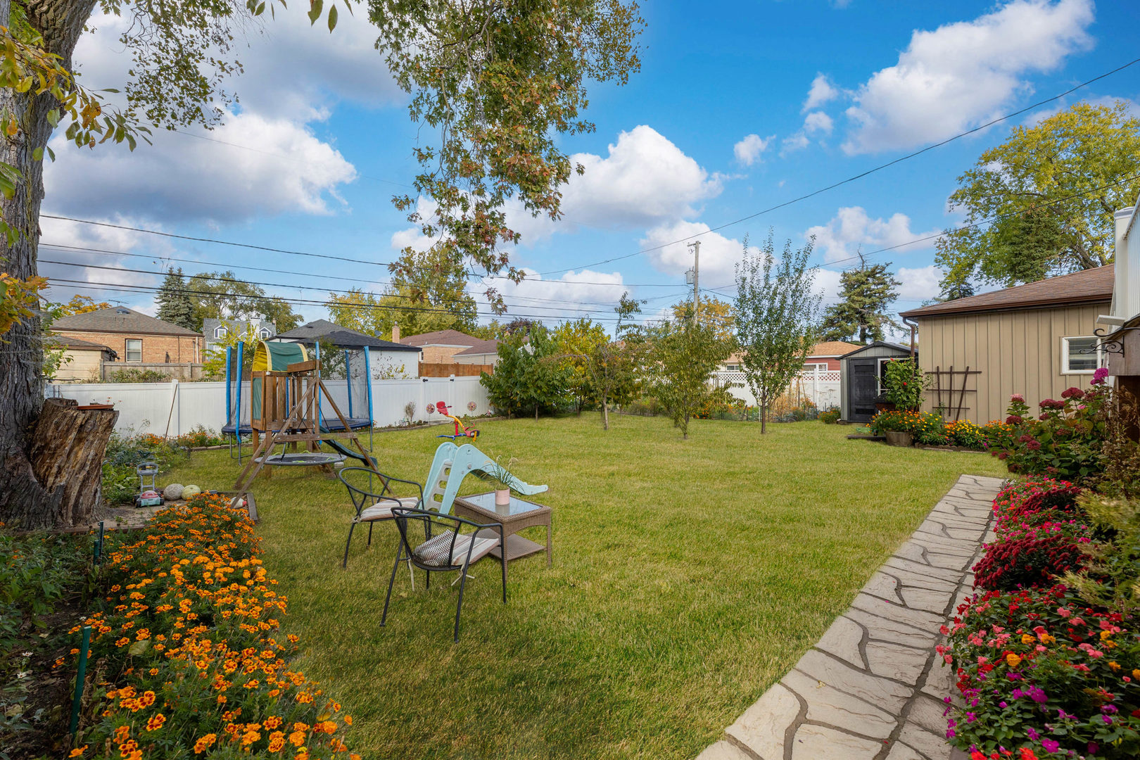 2720 W 97th Street, Evergreen Park, IL 60805