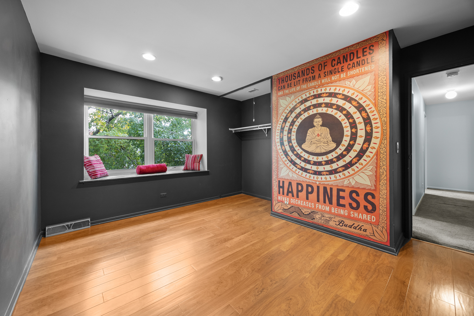 1567 California Street, Elk Grove Village, IL 60007