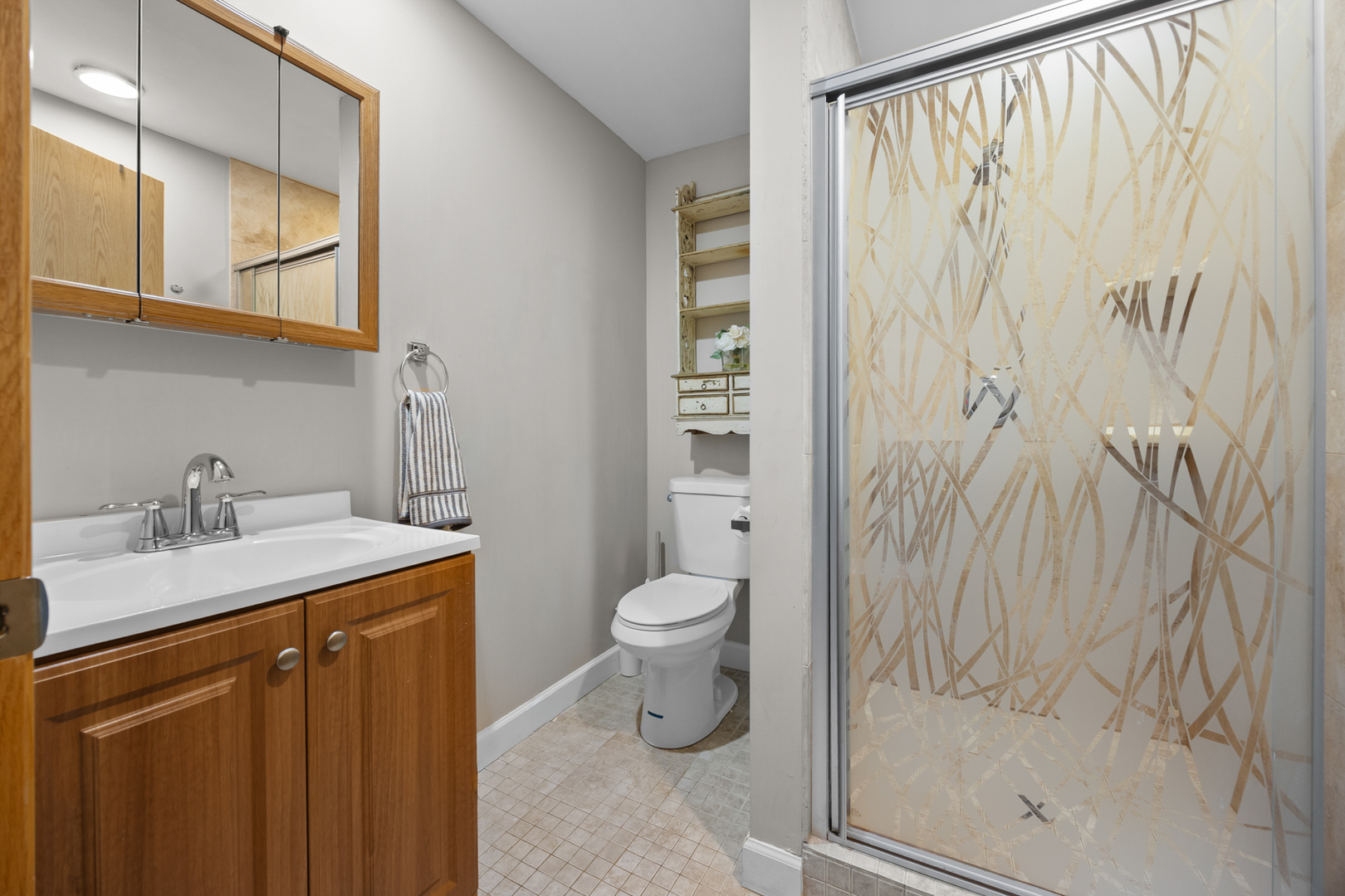 1567 California Street, Elk Grove Village, IL 60007