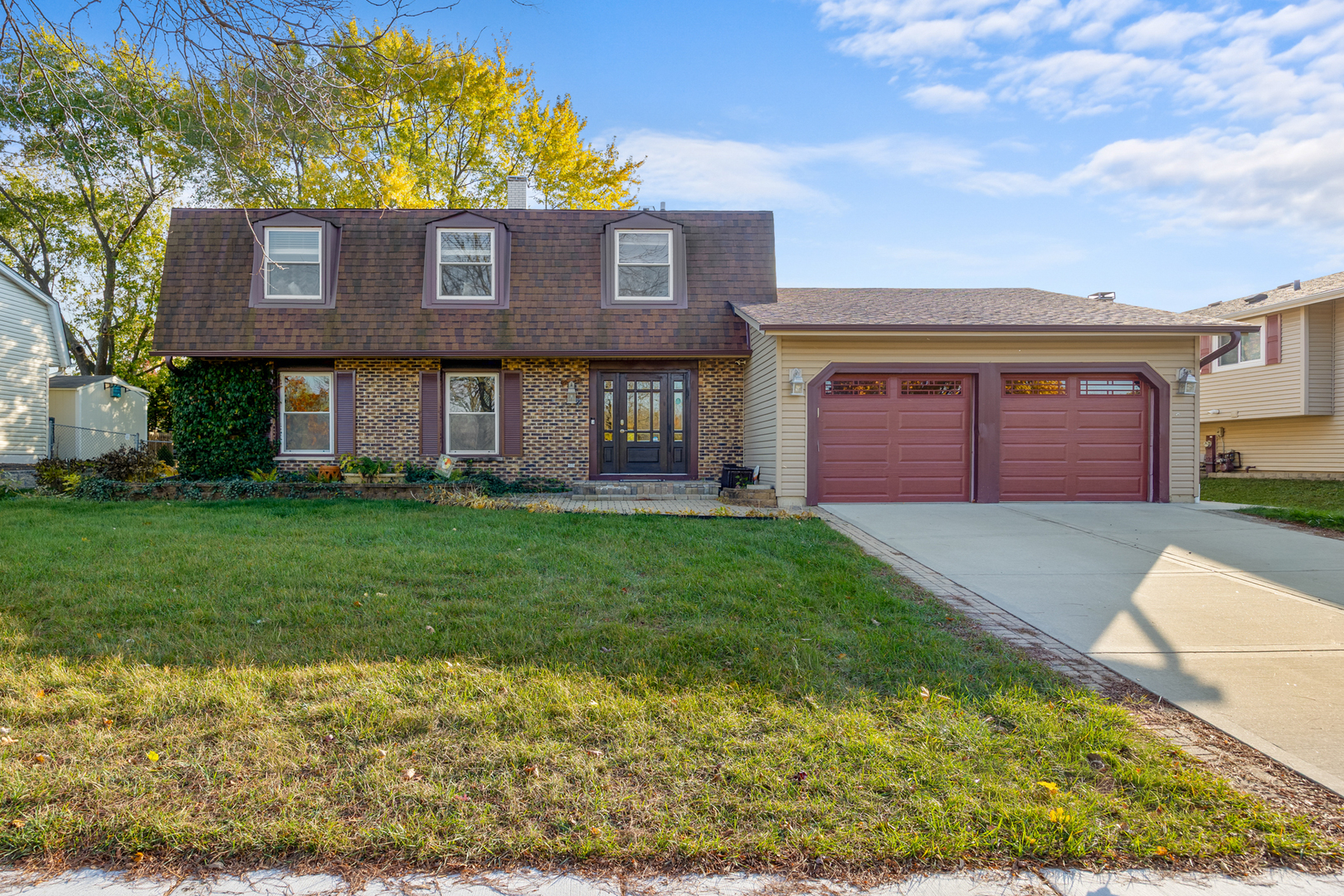 1567 California Street, Elk Grove Village, IL 60007