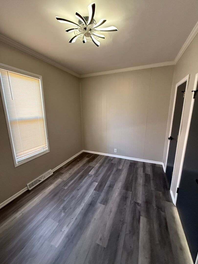 17842 Park Avenue, Lansing, IL 60438