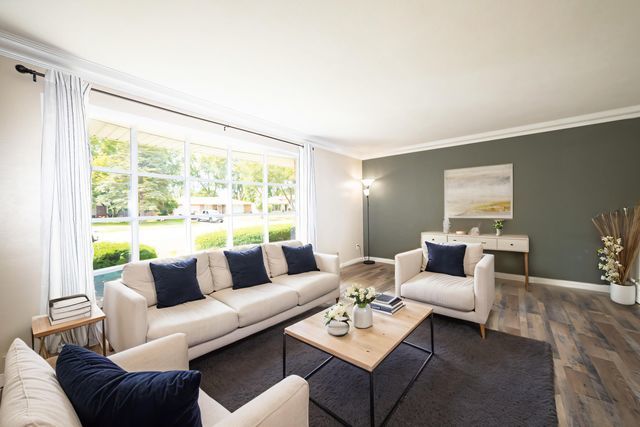 712 Homestead Place, Joliet, IL 60435