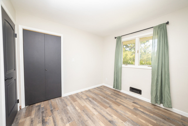 712 Homestead Place, Joliet, IL 60435