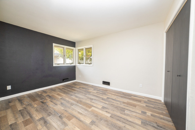 712 Homestead Place, Joliet, IL 60435