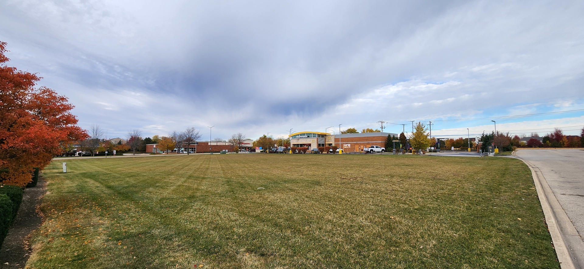 2234 S Eola Road, Aurora, IL 60503