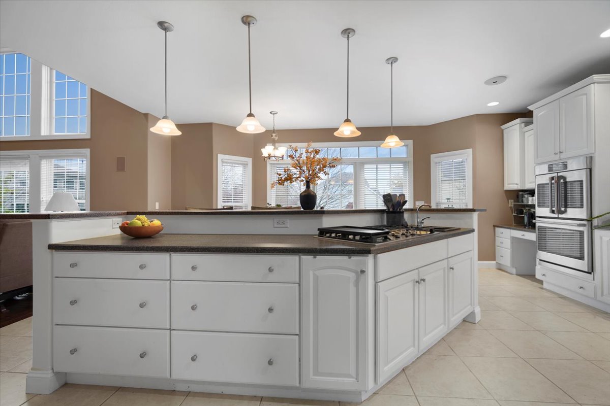 2007 Withers Lane, Bloomington, IL 61704