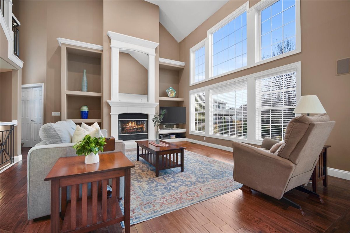 2007 Withers Lane, Bloomington, IL 61704