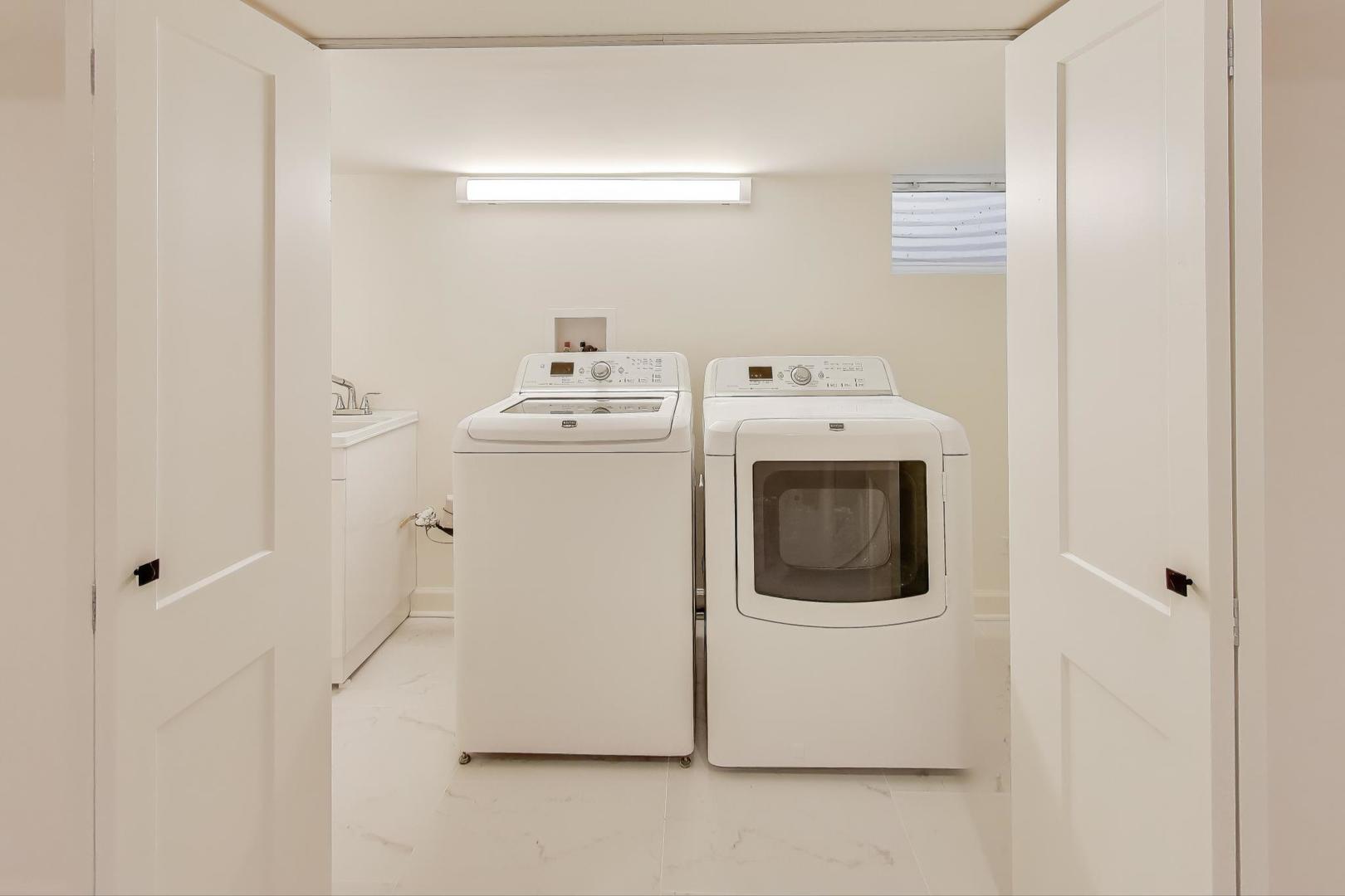 656 Jon Lane, Des Plaines, IL 60016