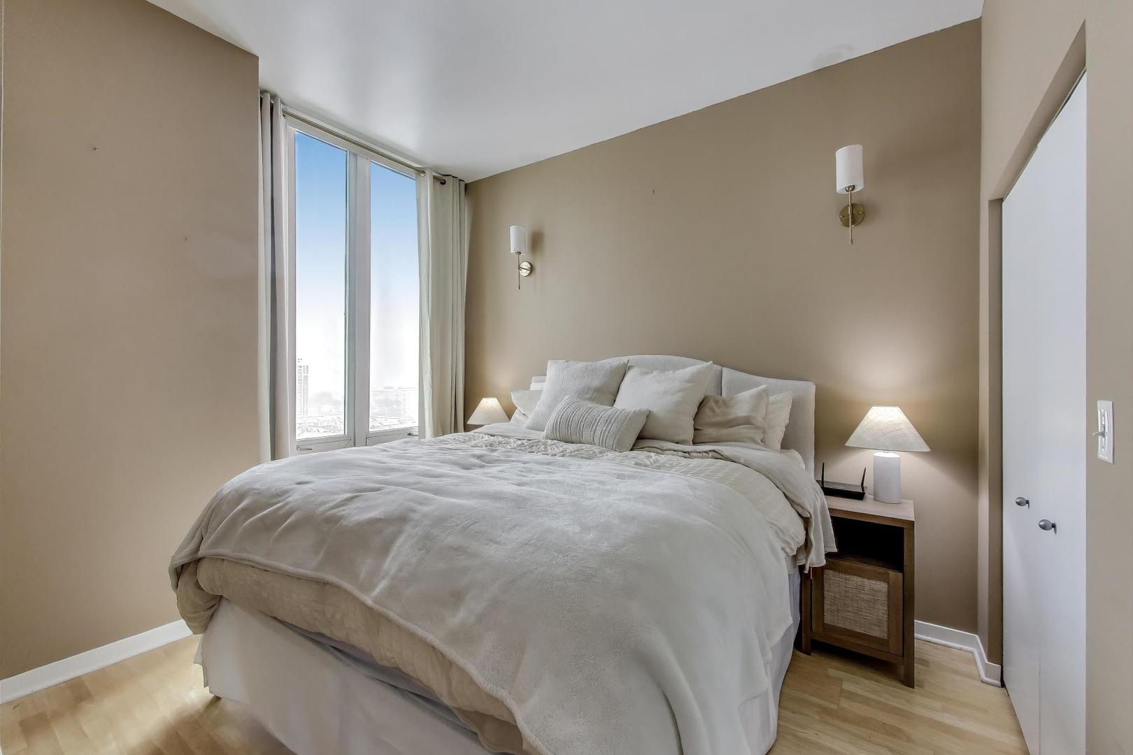 1600 S Indiana Avenue #1602, Chicago, IL 60616