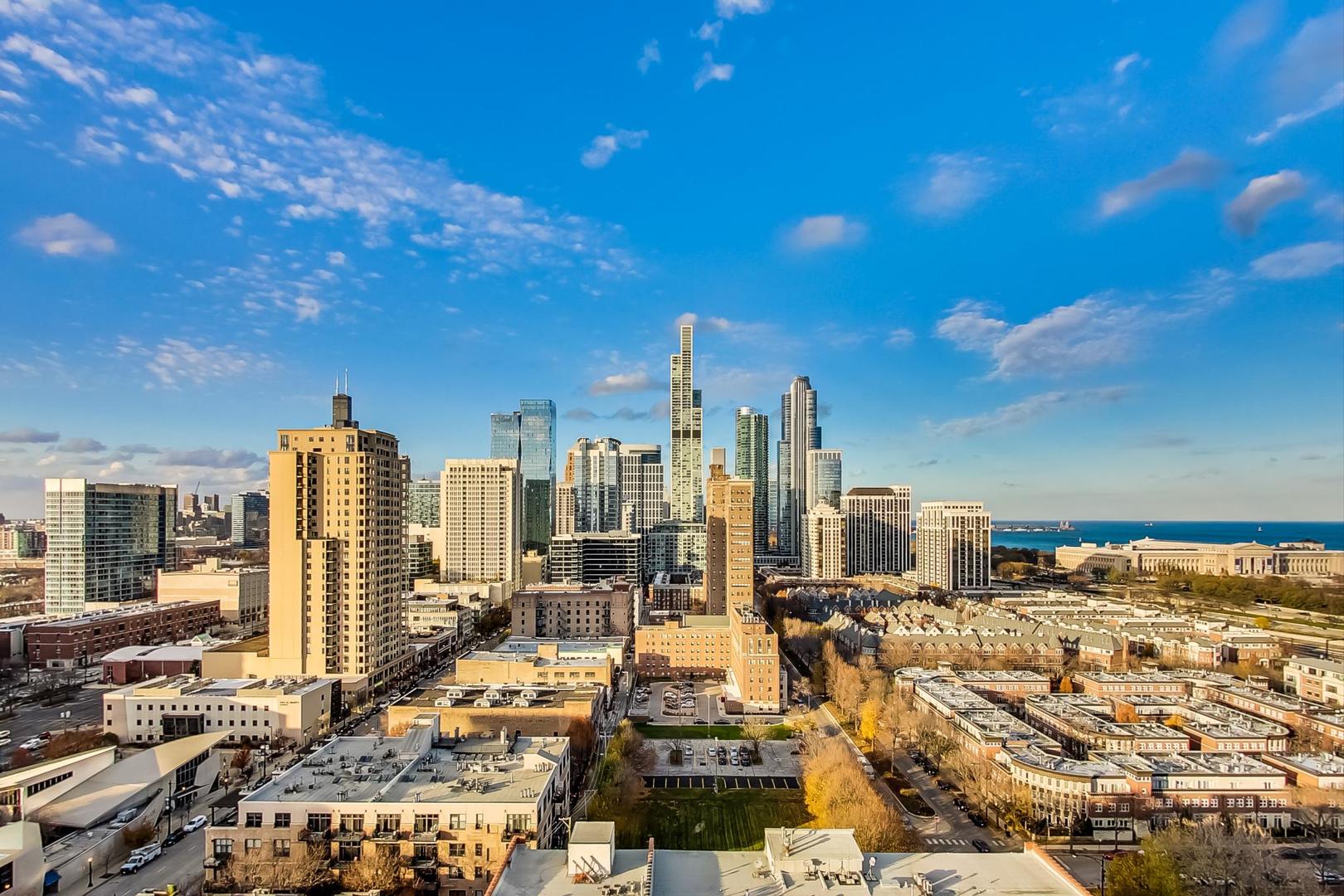 1600 S Indiana Avenue #1602, Chicago, IL 60616