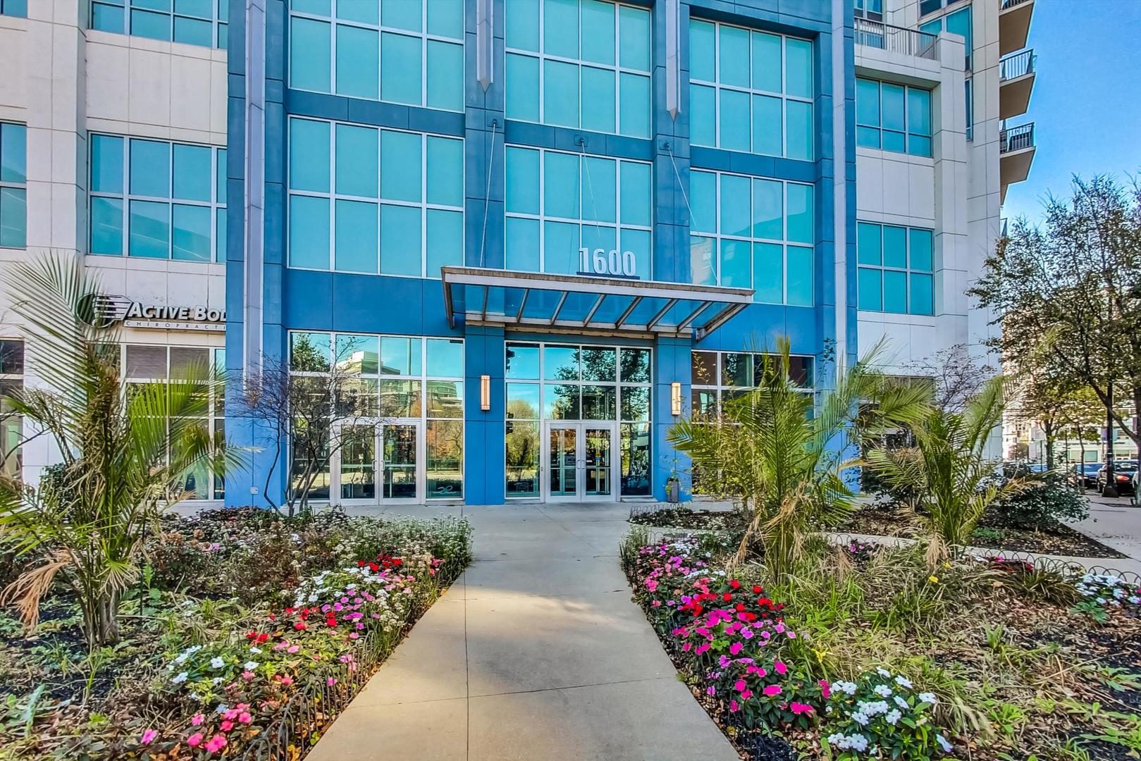 1600 S Indiana Avenue #1602, Chicago, IL 60616