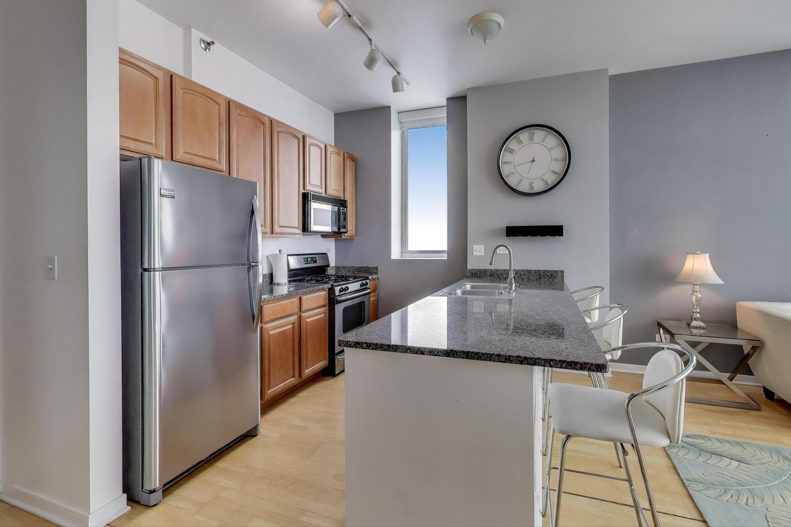 1600 S Indiana Avenue #1602, Chicago, IL 60616