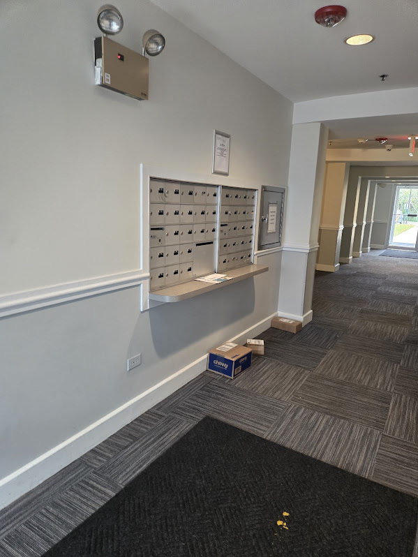 3255 KIRCHOFF Road #301, Rolling Meadows, IL 60008