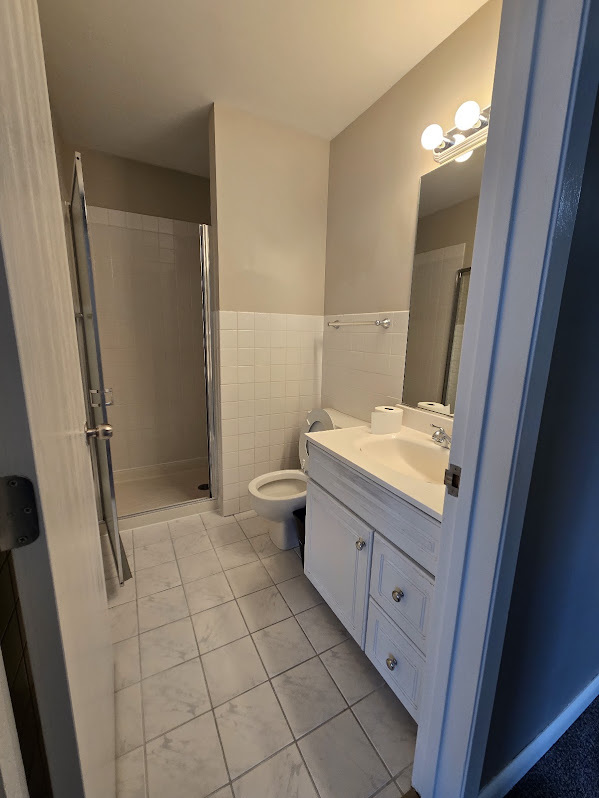 3255 KIRCHOFF Road #301, Rolling Meadows, IL 60008