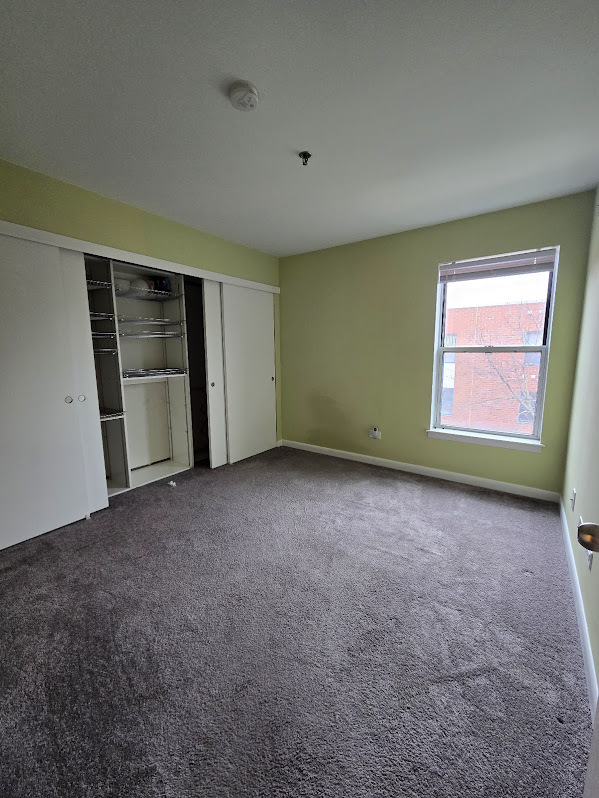 3255 KIRCHOFF Road #301, Rolling Meadows, IL 60008