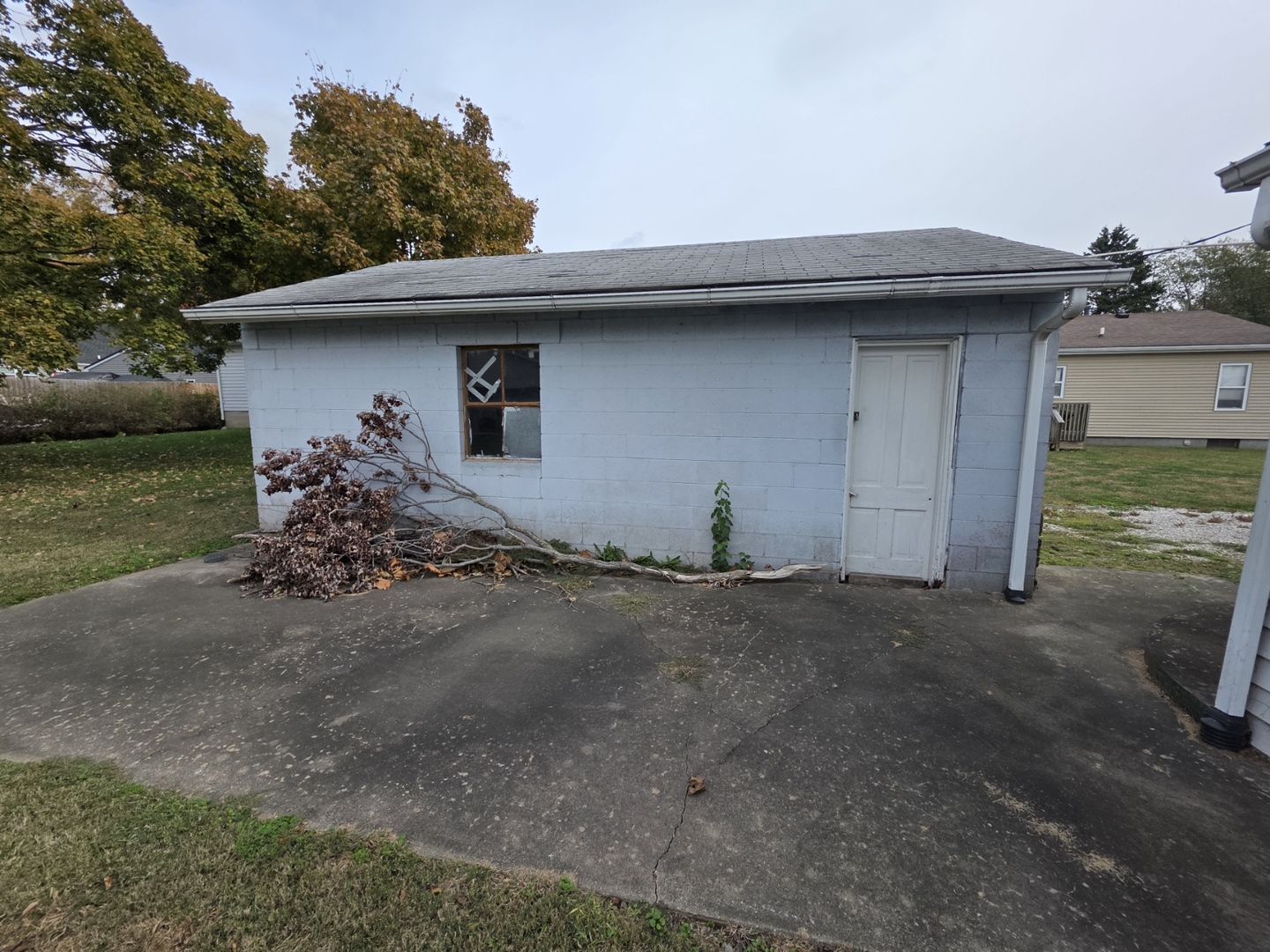 205 Leonard Avenue, Jerseyville, IL 62052