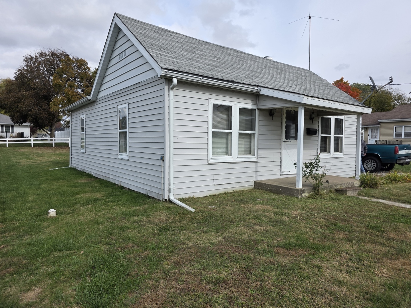 205 Leonard Avenue, Jerseyville, IL 62052