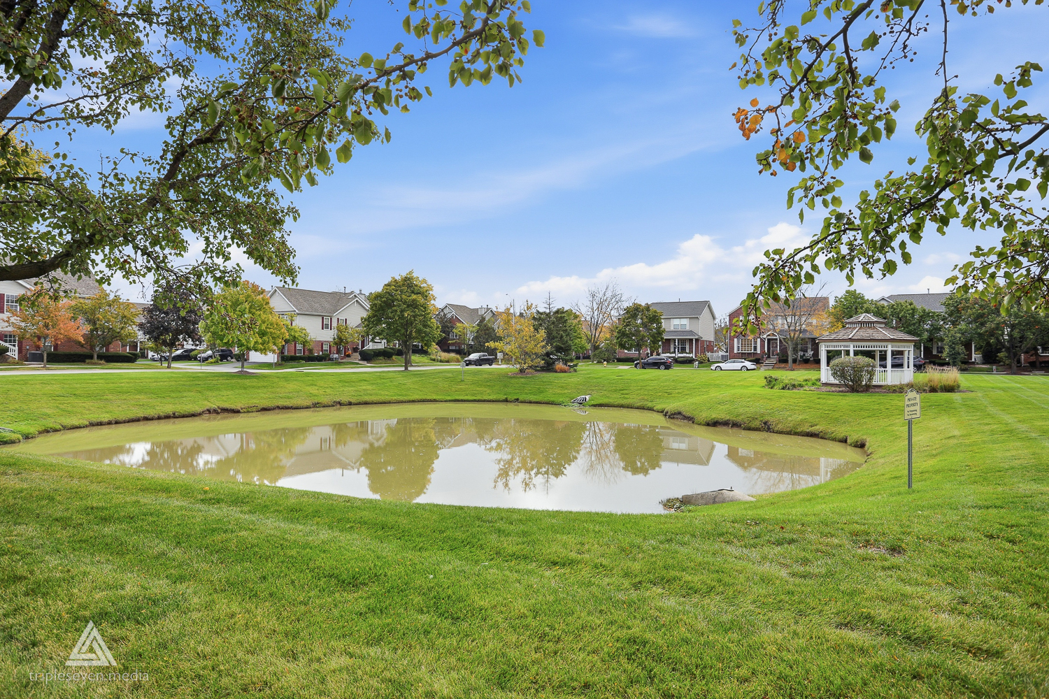 9430 Georgetown Square, Orland Park, IL 60467