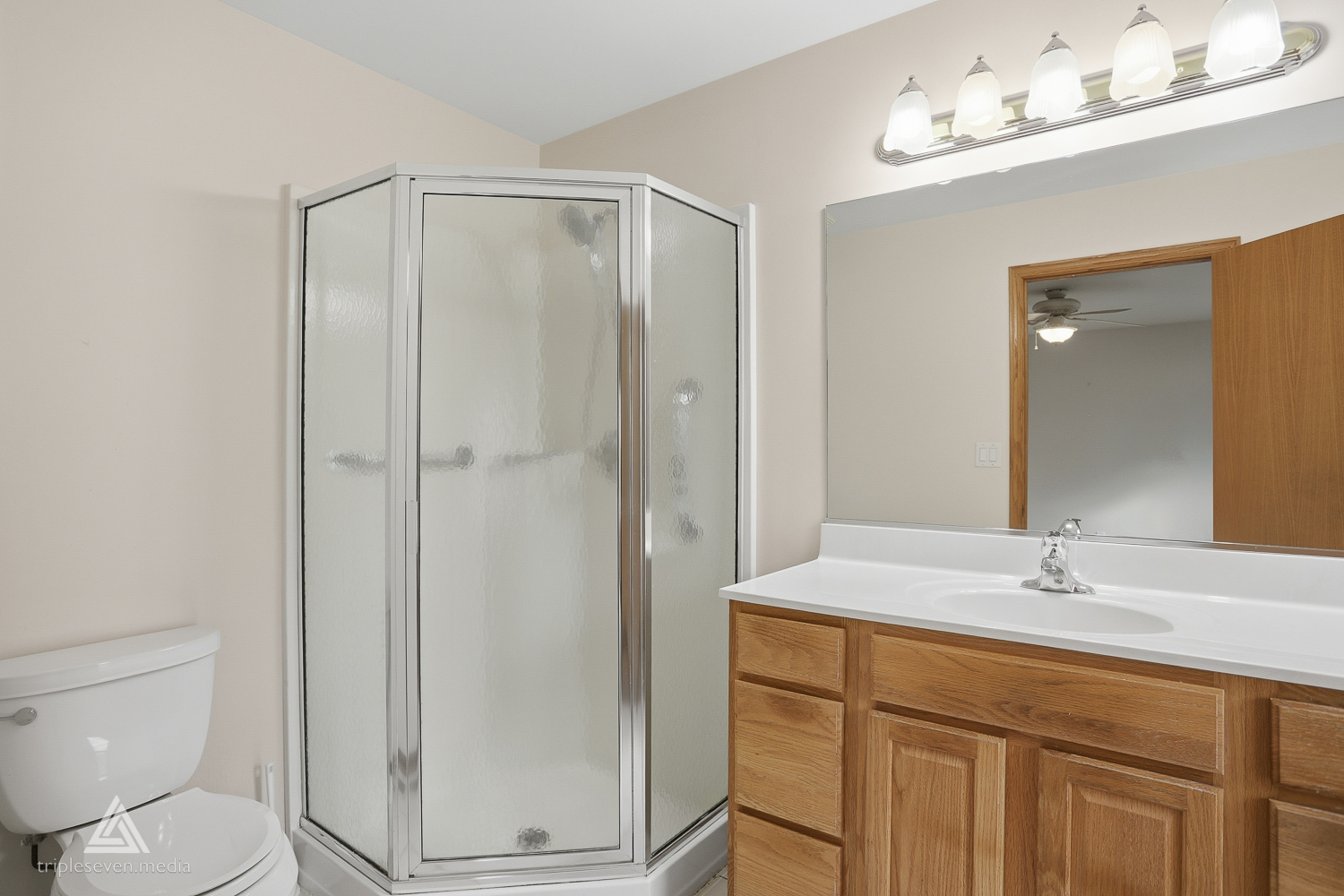 9430 Georgetown Square, Orland Park, IL 60467