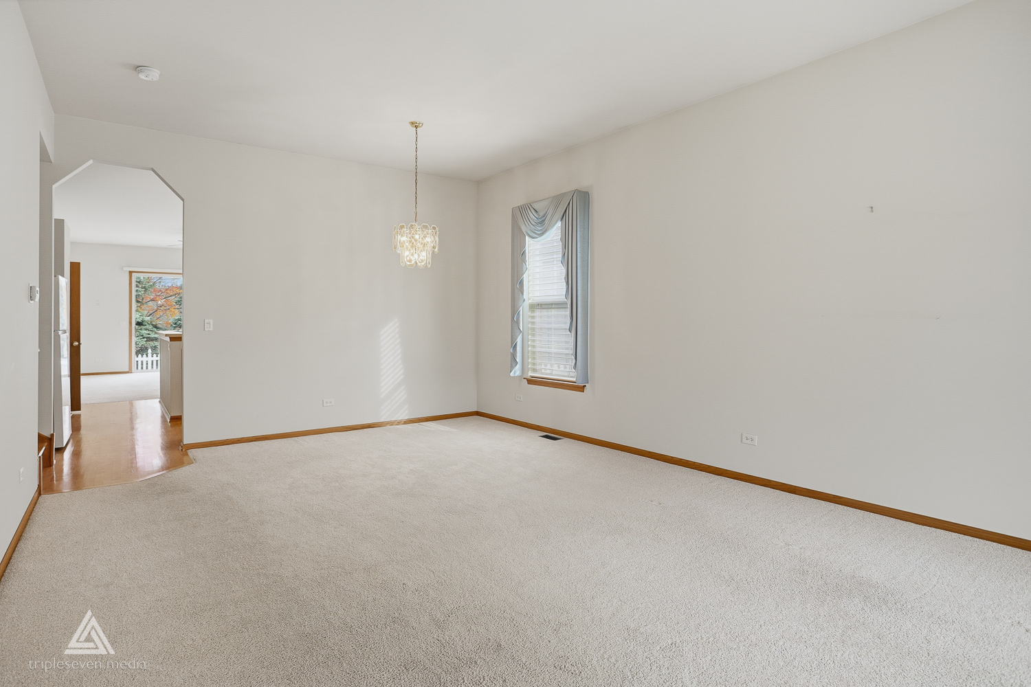 9430 Georgetown Square, Orland Park, IL 60467