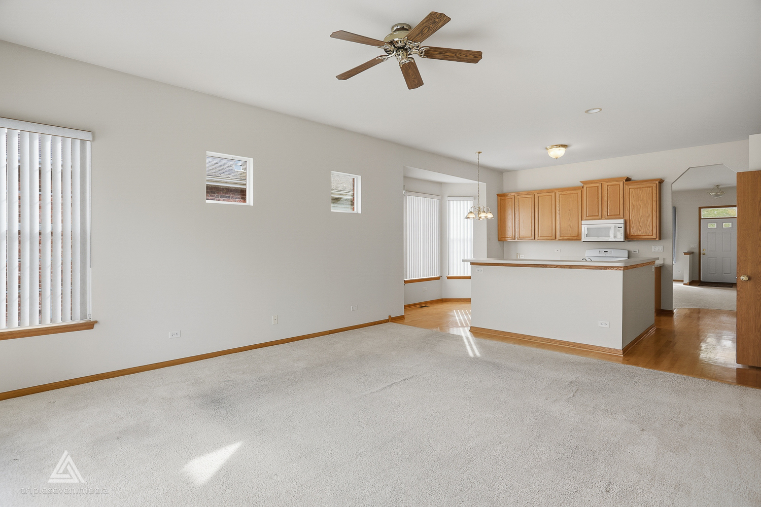 9430 Georgetown Square, Orland Park, IL 60467