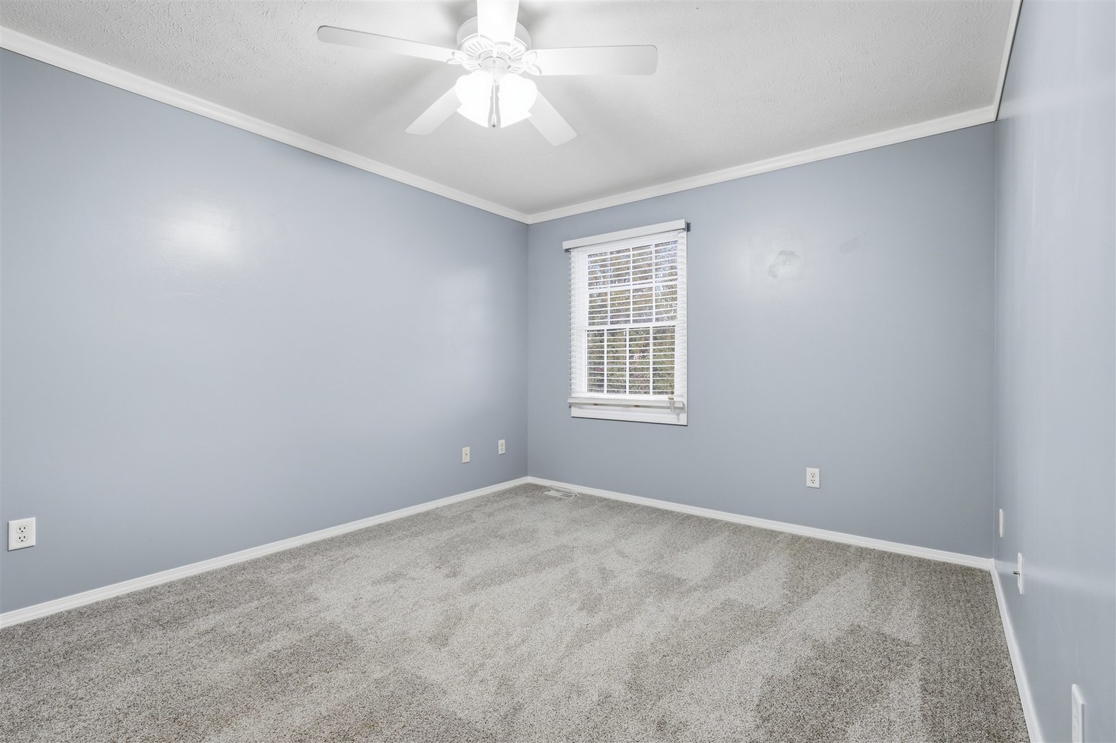 1305 Cashel Drive, Bloomington, IL 61704