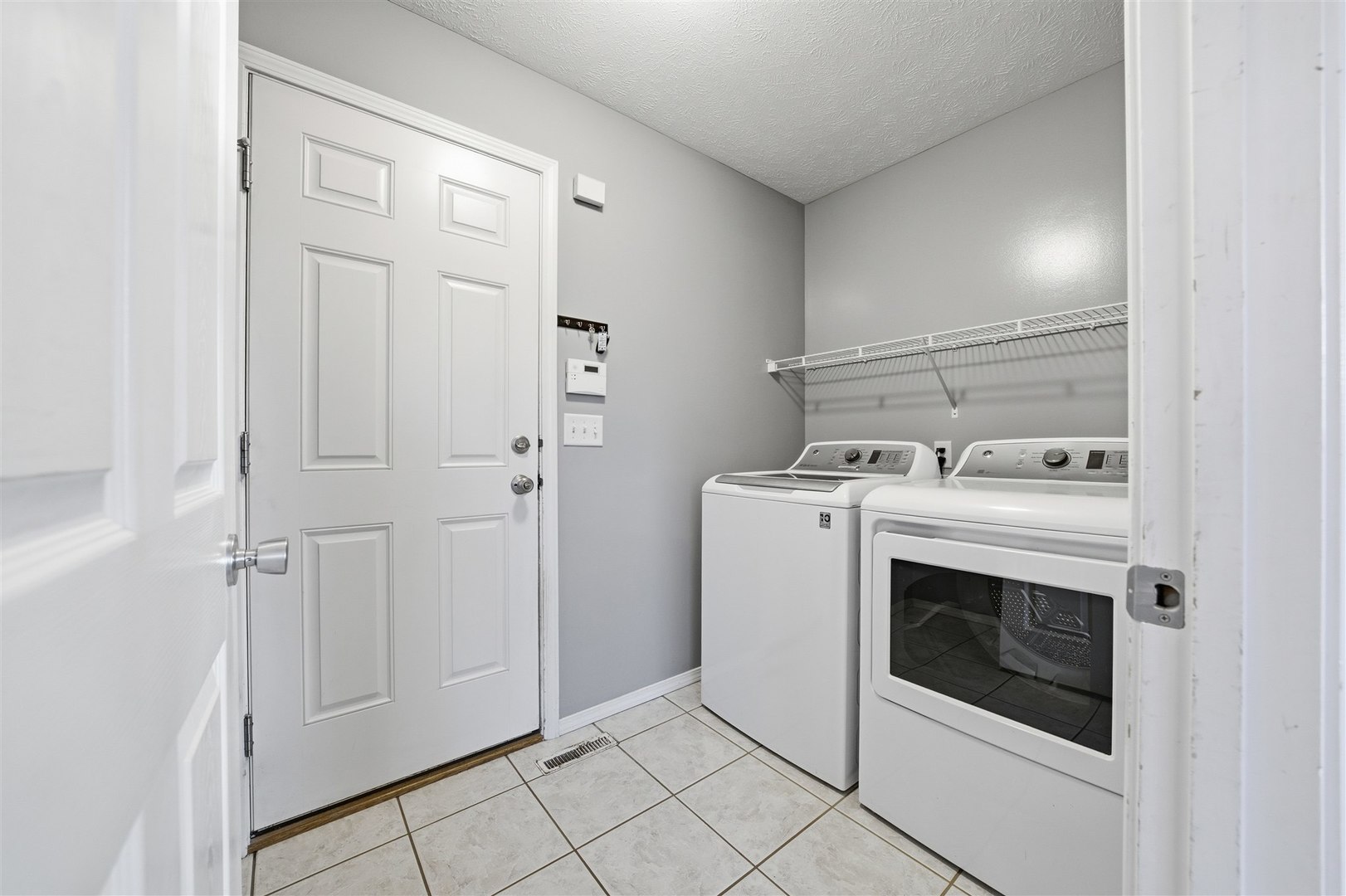 1305 Cashel Drive, Bloomington, IL 61704